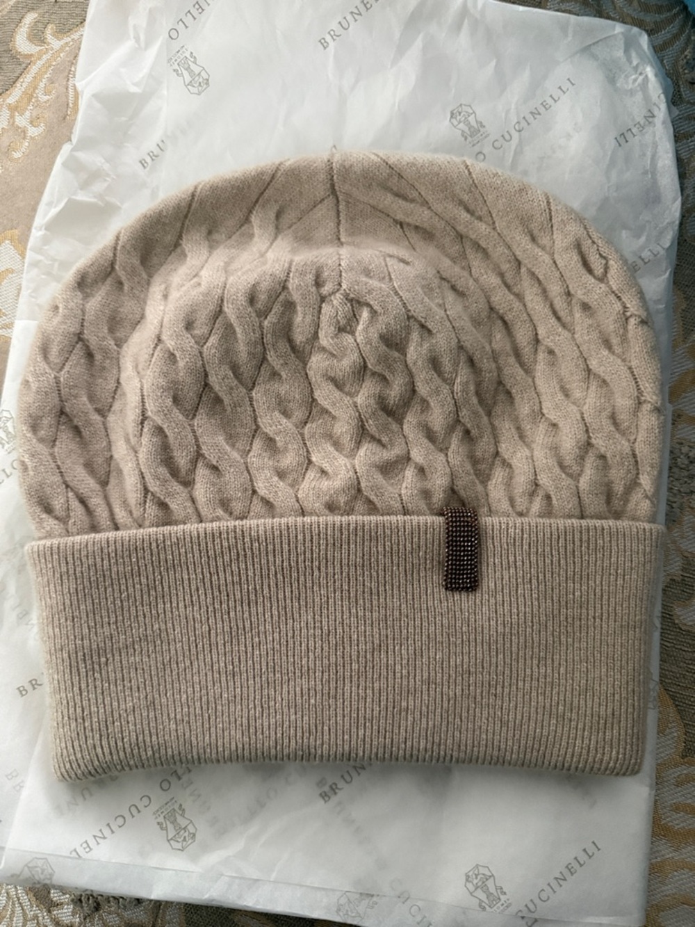 Brunello Cucinelli Taupe Cable-Knit Beanie with Monili accent- size M